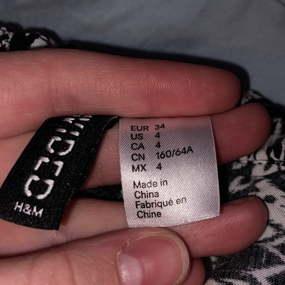 Romper Set - Picture 2 of 5